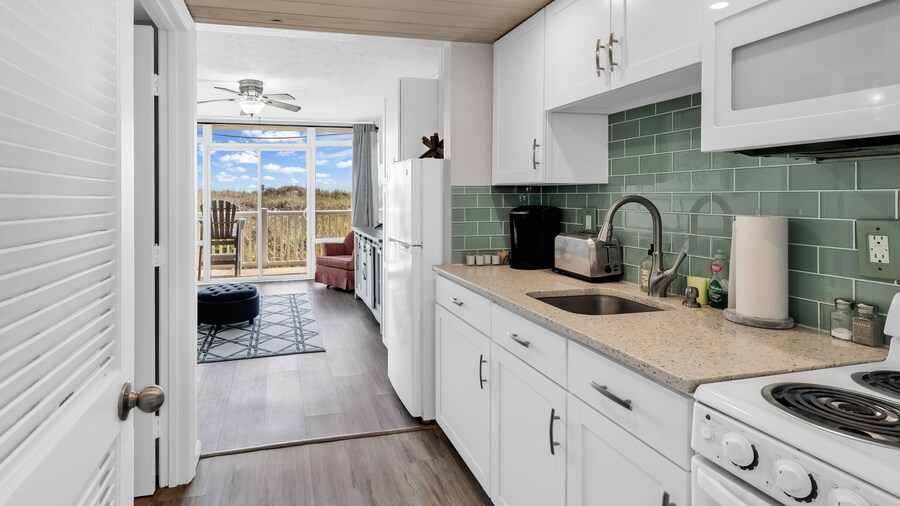 Seaside Elegance Your Coastal Getaway