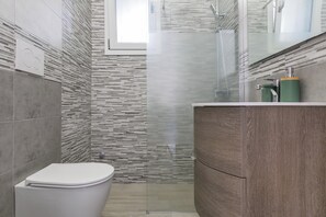 Villa | Bathroom