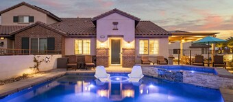 Desert Isle, Walk to Stadium Course, MTN Views!