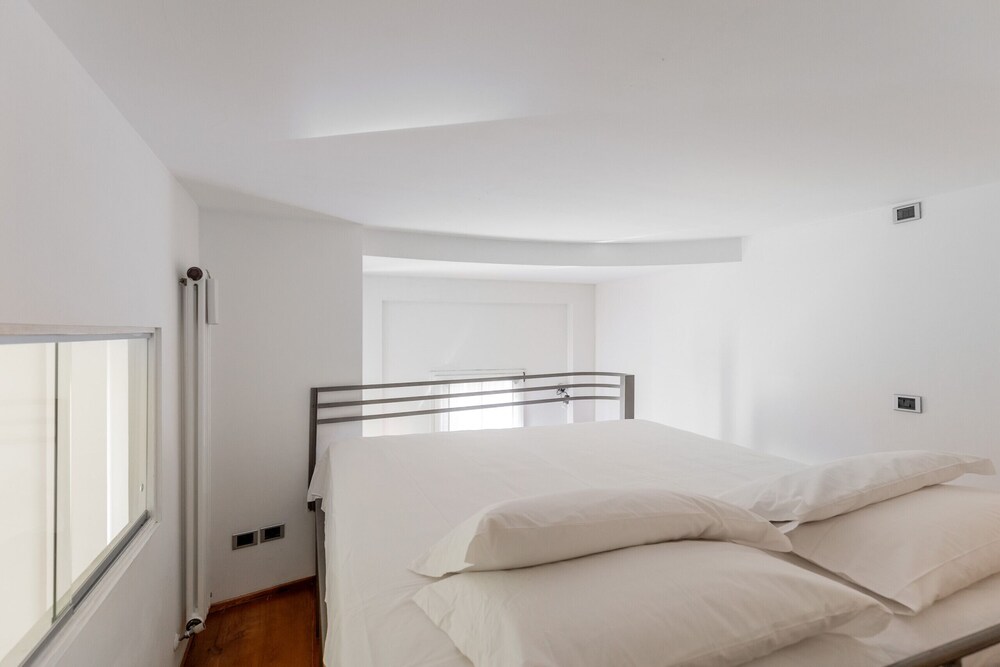 Mascarella 9 by Wonderful Italy Bologna Vrbo