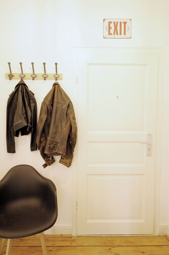 ARTstudio 3.0: Zentrale Designerwohnung 2 Schlafzimmer ideal für Messe | IGA 27