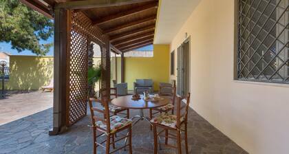 3411 Villino Girasoli by Barbarhouse