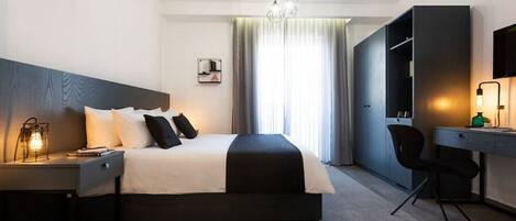 1 soverom, skrivebord, strykejern/-brett og wi-fi (inkludert)