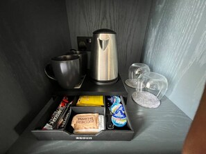 Kaffee und/oder Kaffeemaschine