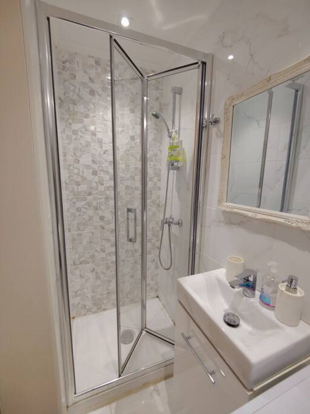 Haartrockner, Handtücher