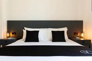 1 bedroom, desk, iron/ironing board, free WiFi - The Valley Room 6 with parking on premises (San Giljan)