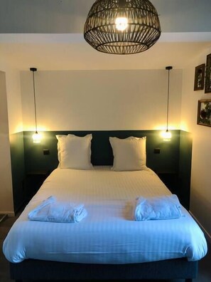 1 室のベッドルーム、WiFi、ベッドシーツ