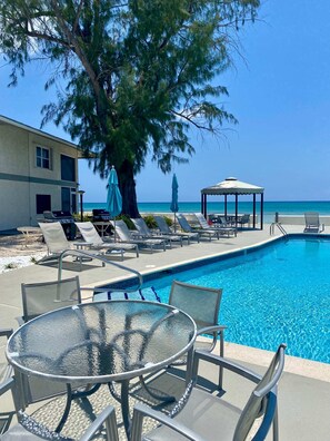 Apartamento | 3 dormitorios y Internet