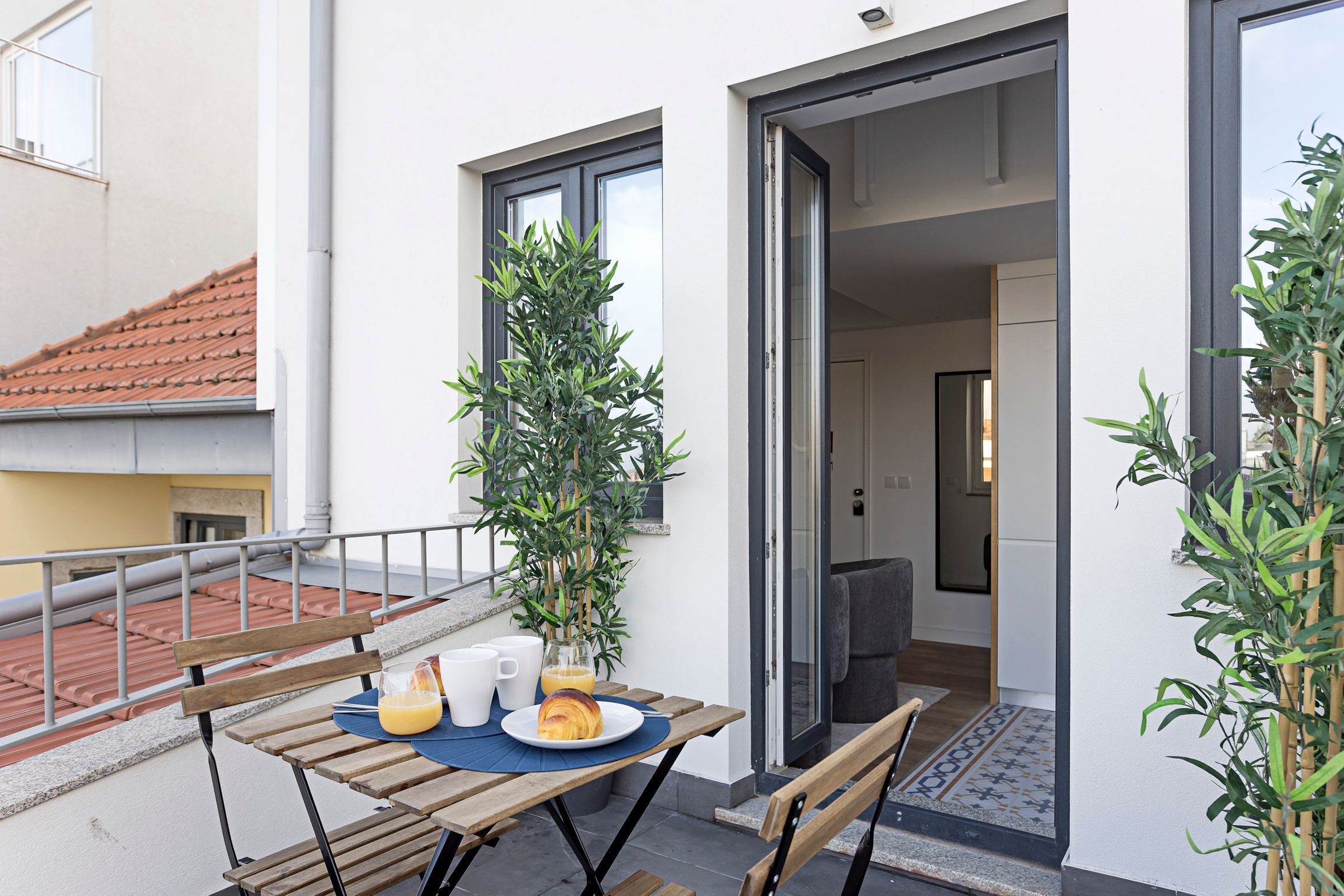 Nhà Duplex Deluxe | Ban công