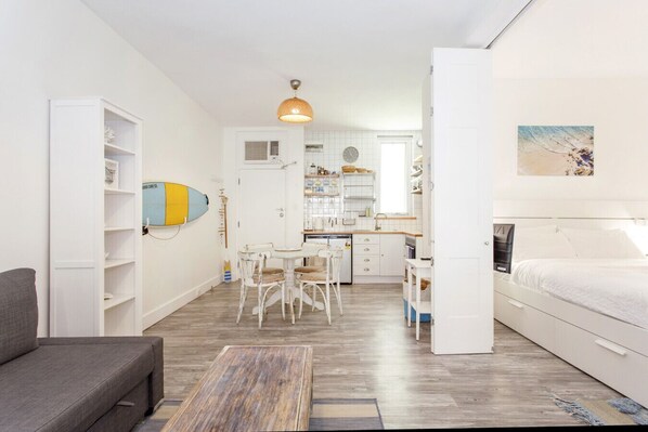 1 bedroom, iron/ironing board, travel crib, WiFi