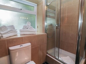 Shower - Flat 5 Fairwinds (Poole)