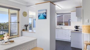 Fridge, microwave, oven, stovetop - Crescent Escape Crescent Head (CRESCENT HEAD)