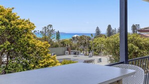 Property grounds - Crescent Escape Crescent Head (CRESCENT HEAD)