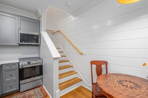 Interior - Newly Built Carriage House in Unbeatable Location by Lucky Savannah (Savannah)