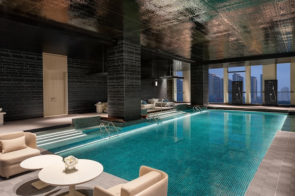 Indoor pool, outdoor pool