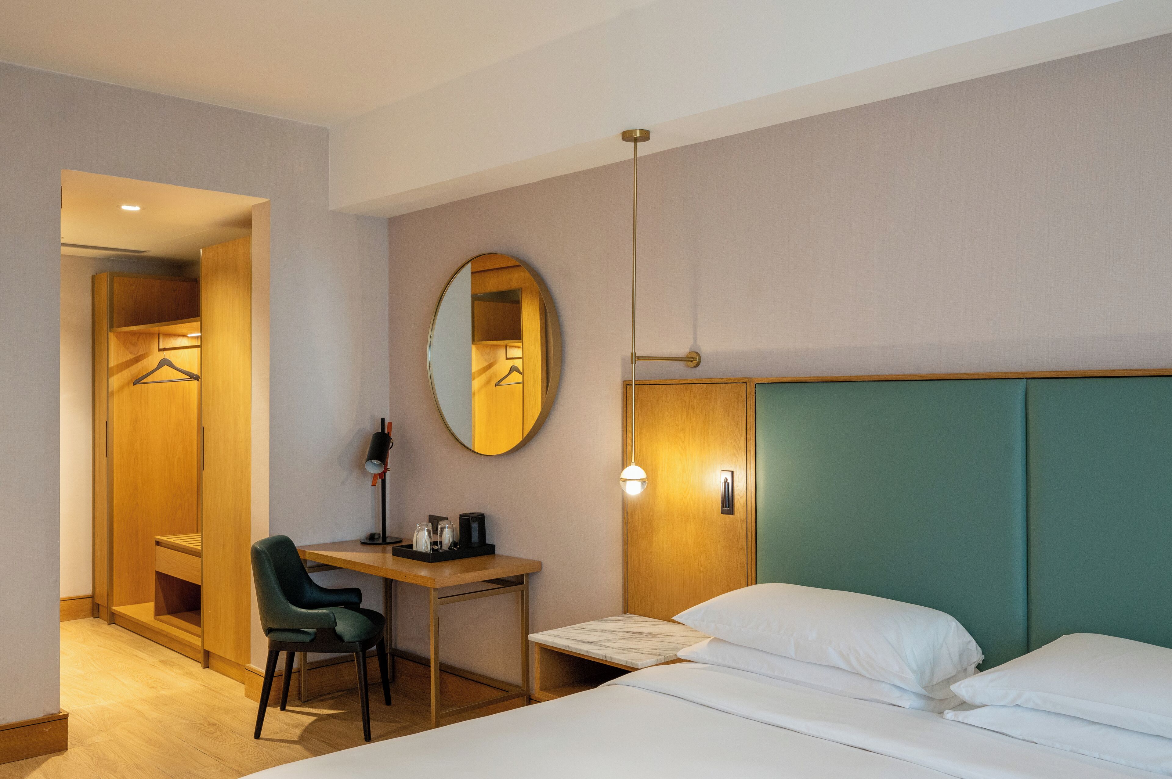 Suite Deluxe | Ropa de cama de alta calidad y edredón 