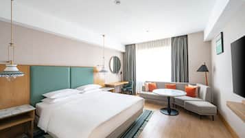 1 bedroom, premium bedding, down duvets, in-room safe