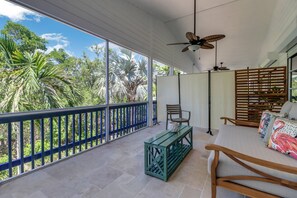 House (21600 Indian Bayou Dr-Left Side) | Exterior