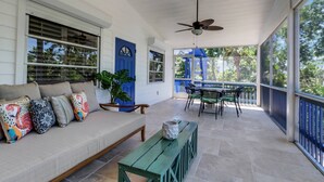 House (21600 Indian Bayou Dr-Left Side) | Exterior - 21602 Indian Bayou Dr-left Side (Fort Myers Beach)