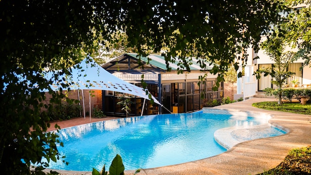 Outdoor pool - Zambezi Boutique  (Victoria Falls)