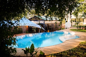 Piscine extérieure