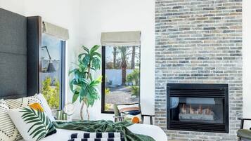 9 dormitorios, tabla de planchar con plancha, cuna de viaje y wifi