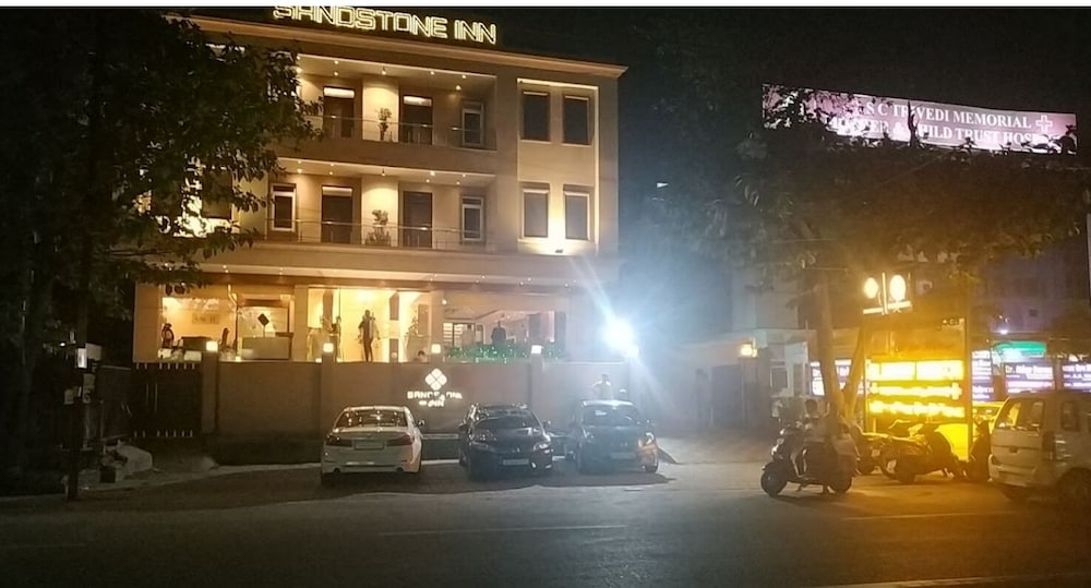 2 Star Hotels