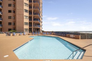 Piscine couverte
