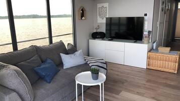 Smart-TV, Stereoanlage