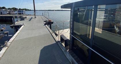 Hausboot Fjord Nordstern mit Dachterrasse in Schleswig am Ostseefjord Schlei