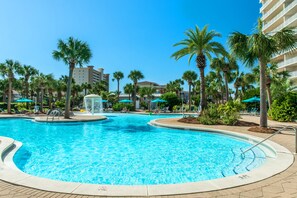 A heated pool - Gulf and Pool View~FAB Lagoon Pool~Balcony~3BR Sterling Shores 718 (Destin)