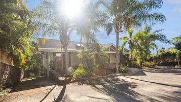House, 3 Bedrooms | Exterior