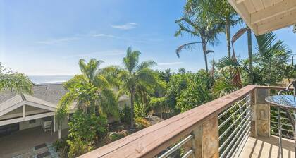 Charming Pu'ukala Sunset - Near Hiking And Golf 1 Bedroom Home by RedAwning