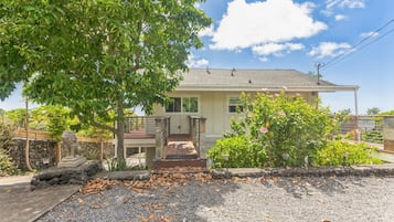 House, 1 Bedroom | Exterior