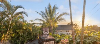 Cozy Sunset Views W/ Lanai - Close To Beach 1 Bedroom Home by RedAwning