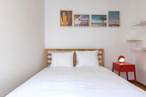 Appartement Confort | Coffre-fort, fer et planche Ă repasser, accĂšs au Wi-Fi (inclus)