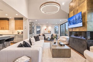 Living area - Norfolk Mountain Fantasy! 1121 5 Bedroom Home by RedAwning (Park City)