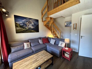 DVD player - 5m from ski slopes, 1st floor, view valley, balcony, parking, tv, 51m², Méribel-Mottaret (Méribel - Les Allues)