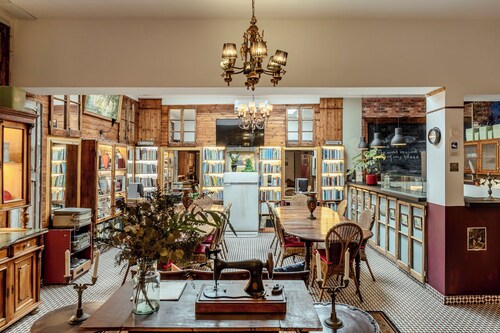 Labor Alliance Residence by LovelyStay