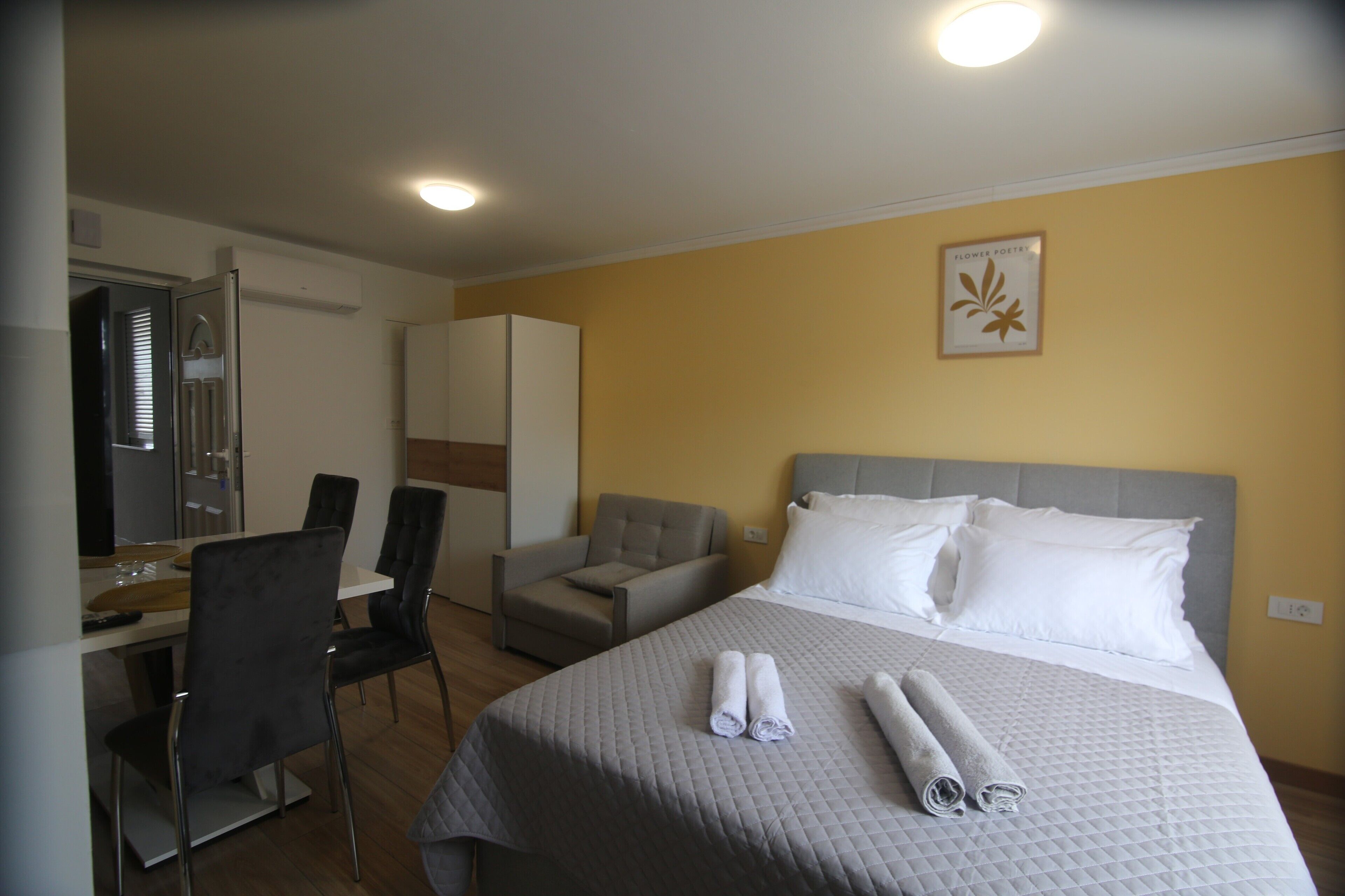 1 chambre, Wi-Fi, draps fournis