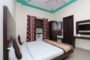 Free WiFi - Hotel Aura Deluxe (New Delhi)