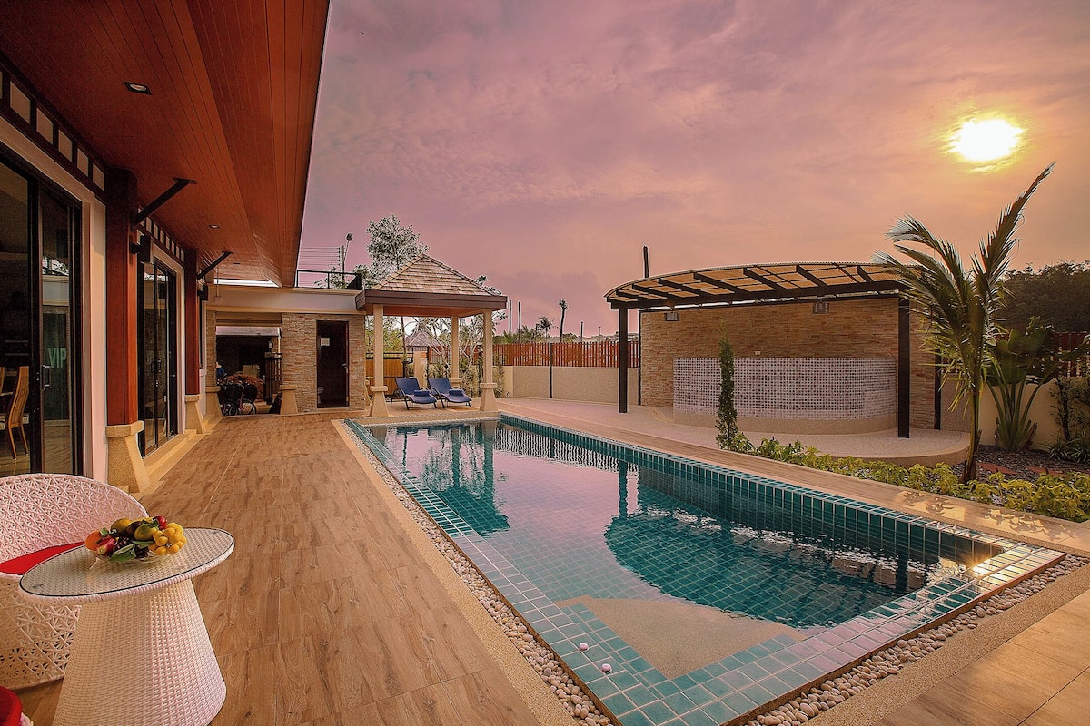 Four-Bedroom Pool Villa - West | 전용 수영장
