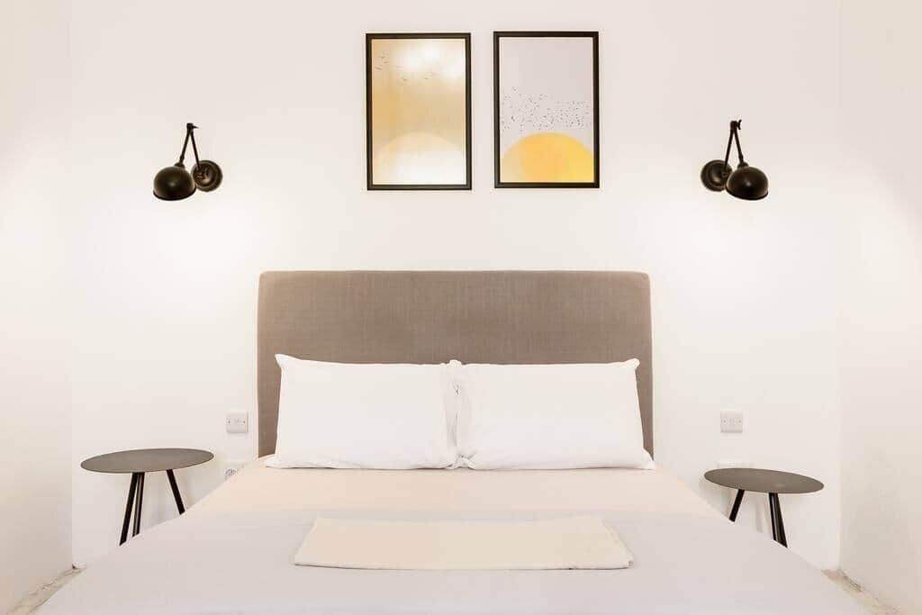 1 slaapkamer, een strijkplank/strijkijzer, wifi, beddengoed