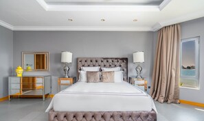 5 Schlafzimmer, Schreibtisch, Bügeleisen/Bügelbrett, kostenloses WLAN