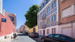Street view - Designer Flats in Lapa by LovelyStay (Lisbon)