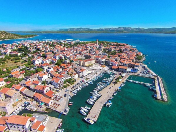 Marina - Villa Muzo Apartman 5 4+2 (Betina)