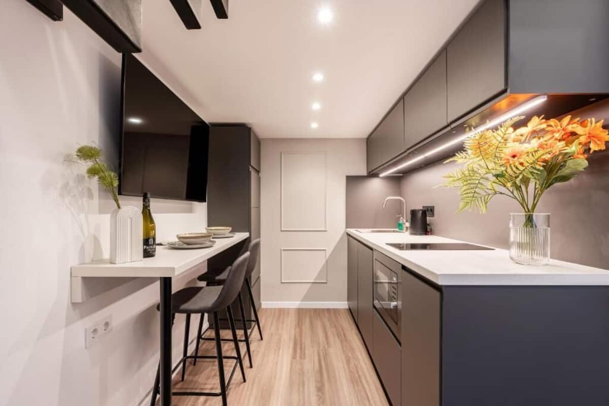 Superior Apartment, 1 Bedroom | Private kitchen