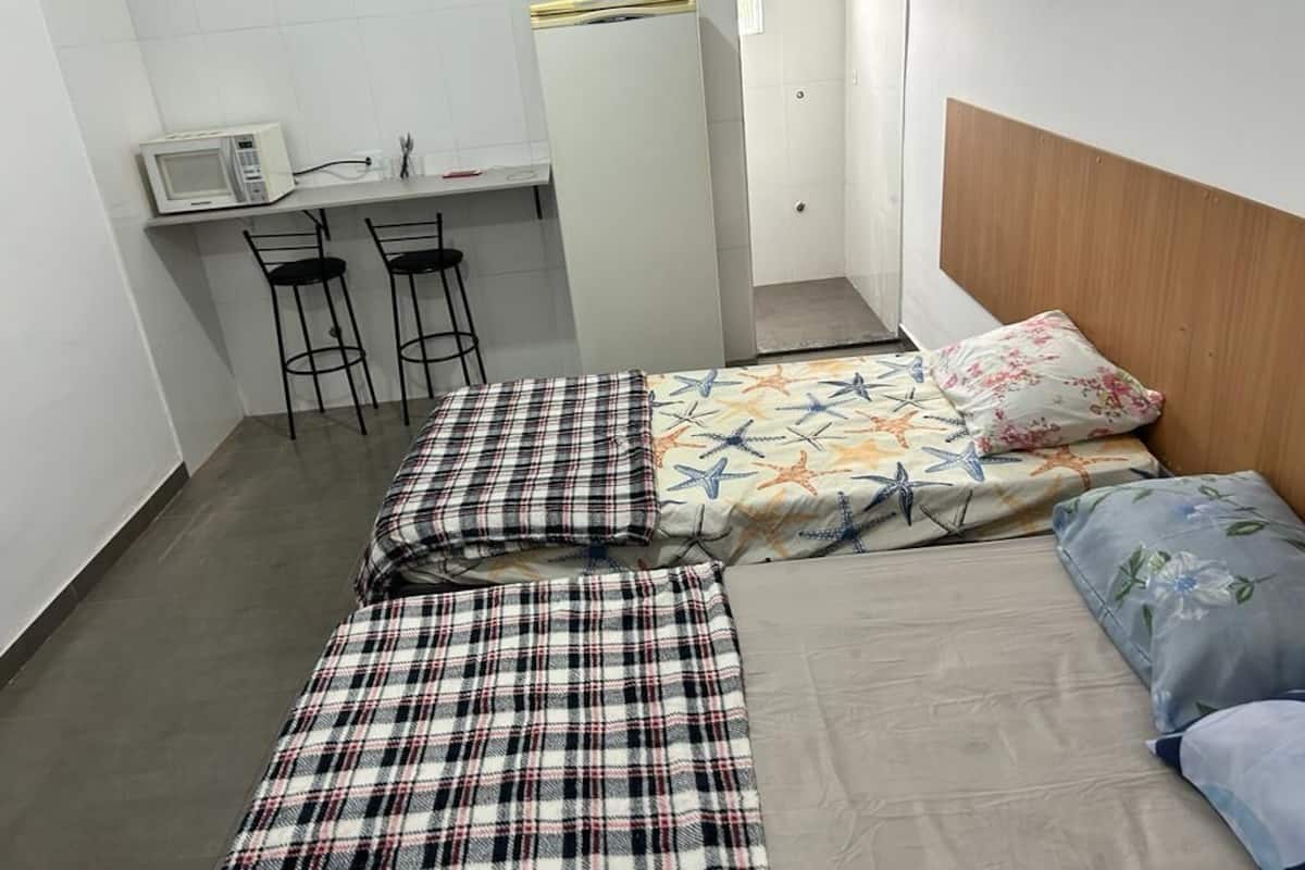 STUDIO 13 | 1 phòng ngủ, truy cập Internet không dây miễn phí, bộ trải giường