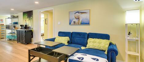 House (2 Bedrooms) | Interior