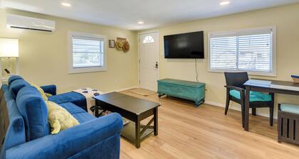 Pet-friendly Freeport Vacation Rental w/ Deck!